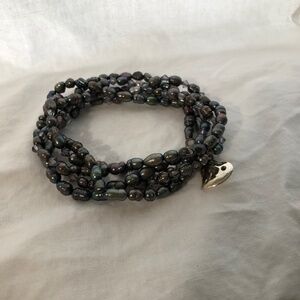 Vintage elastic pearl bracelet